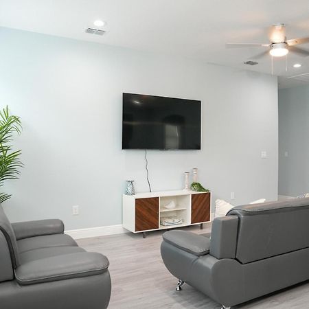 Chestnut Luxury Villas #3 坦帕 外观 照片